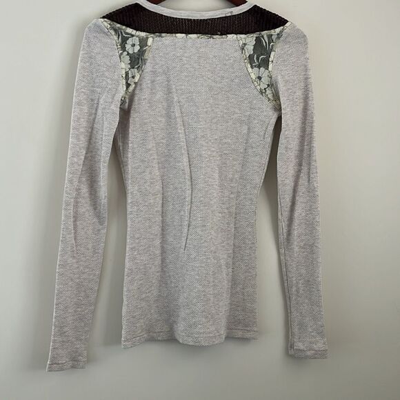Free People Newbie Thermal Trinket Long Sleeve Henley in Oatmeal | Size Medium - Picture 8 of 9